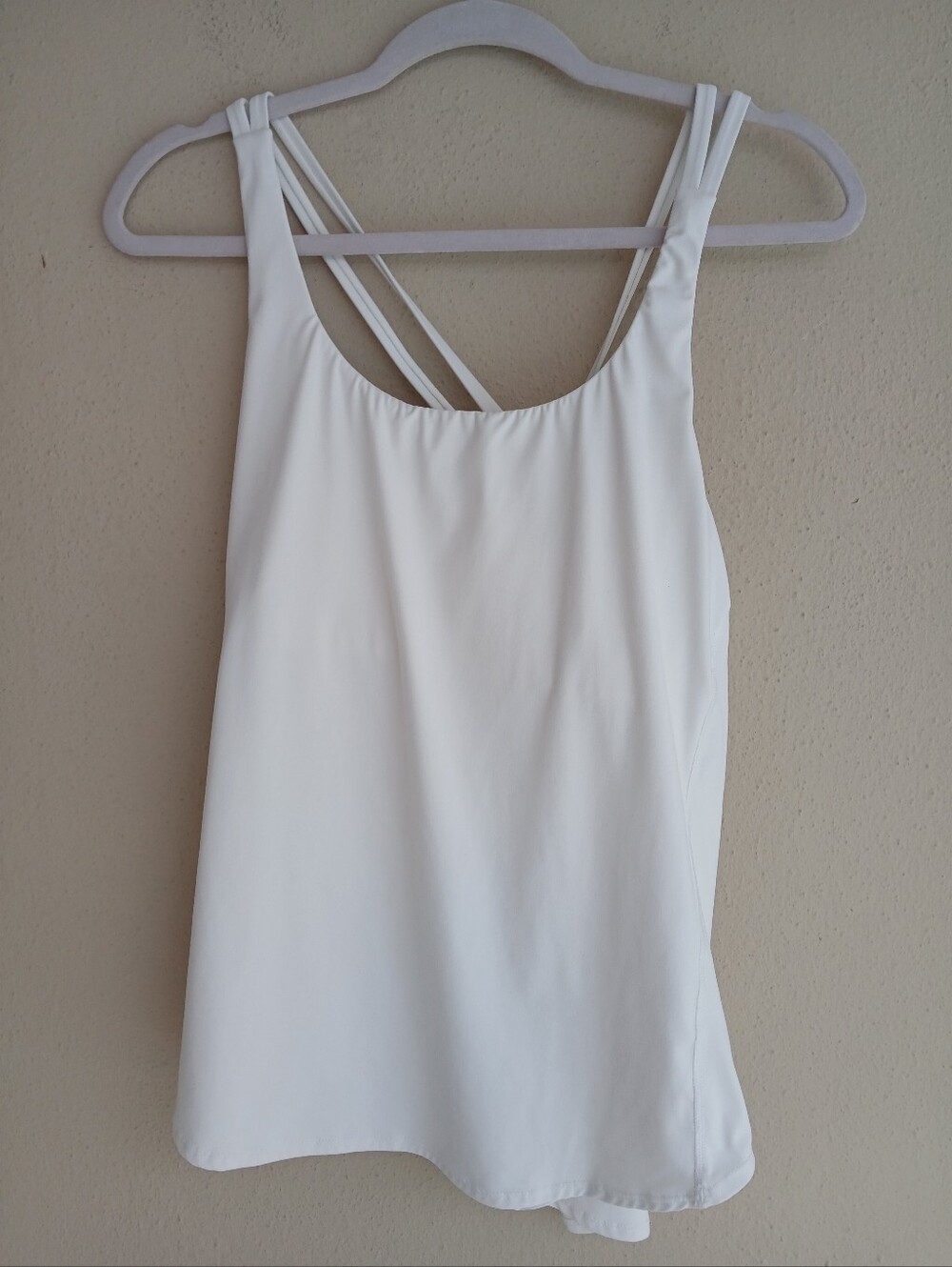 Halara UltraSculpt Round Neck Curved Hem Running Tank Top XL